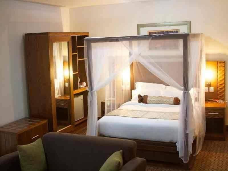 Hotel Victoria 布兰太尔 外观 照片