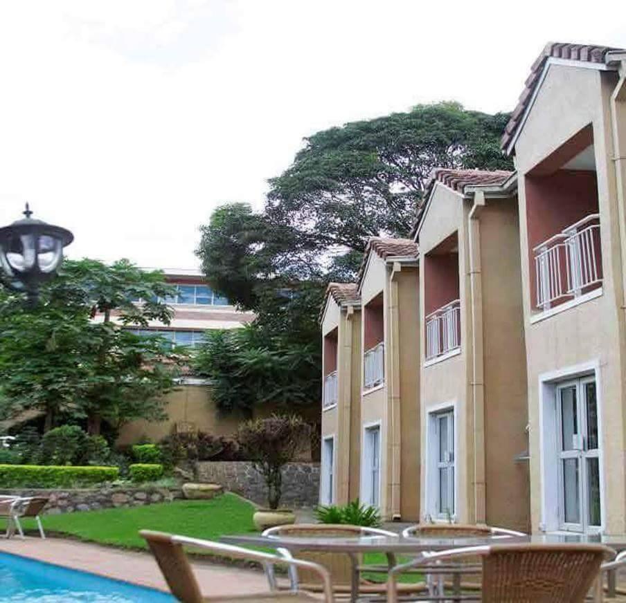 Hotel Victoria 布兰太尔 外观 照片